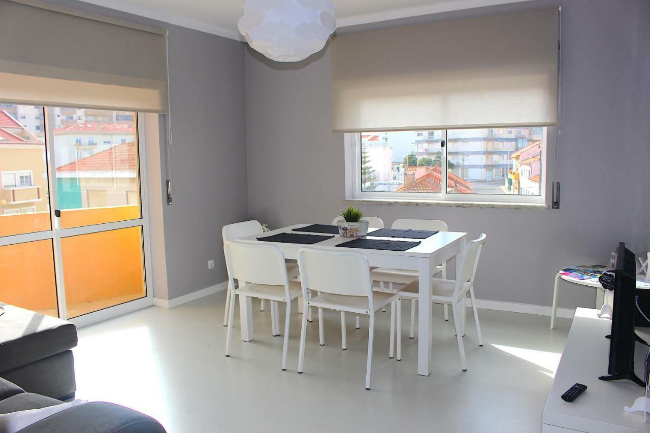 Gamboa Surf Apartment Peniche Exterior photo